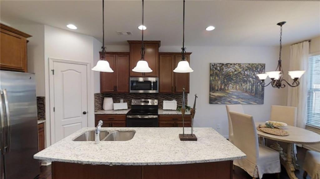 5369 Radford Loop
