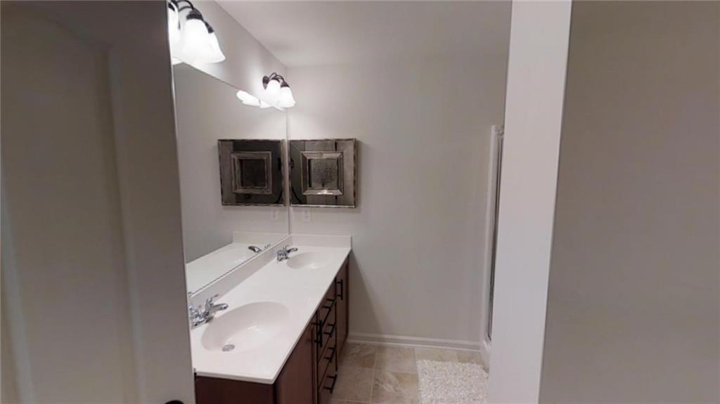 5369 Radford Loop
