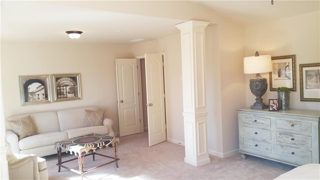 5347 Radford Loop