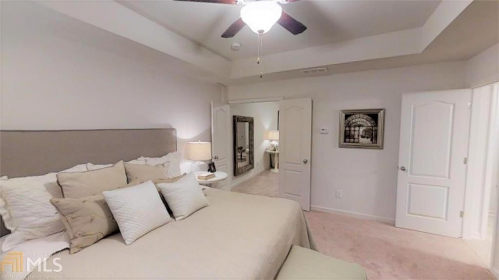 5334 Radford Loop