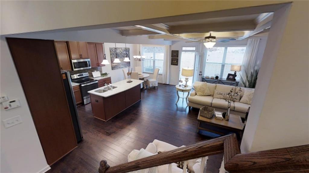 7624 Squire Court