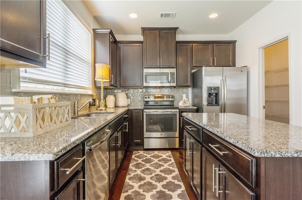 7675 Squire Court