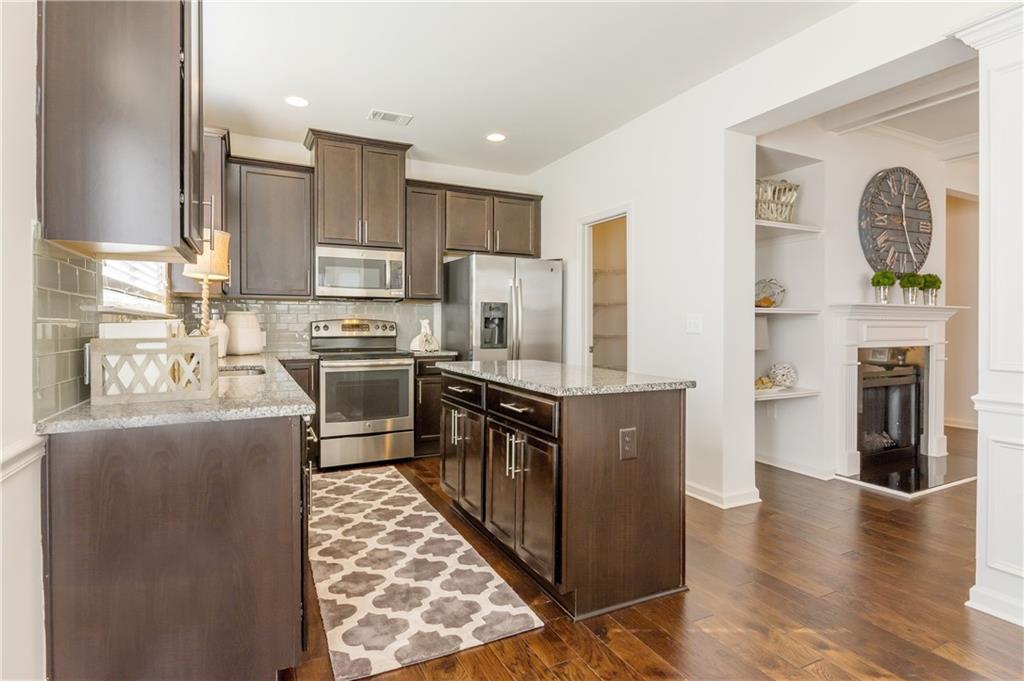 7675 Squire Court