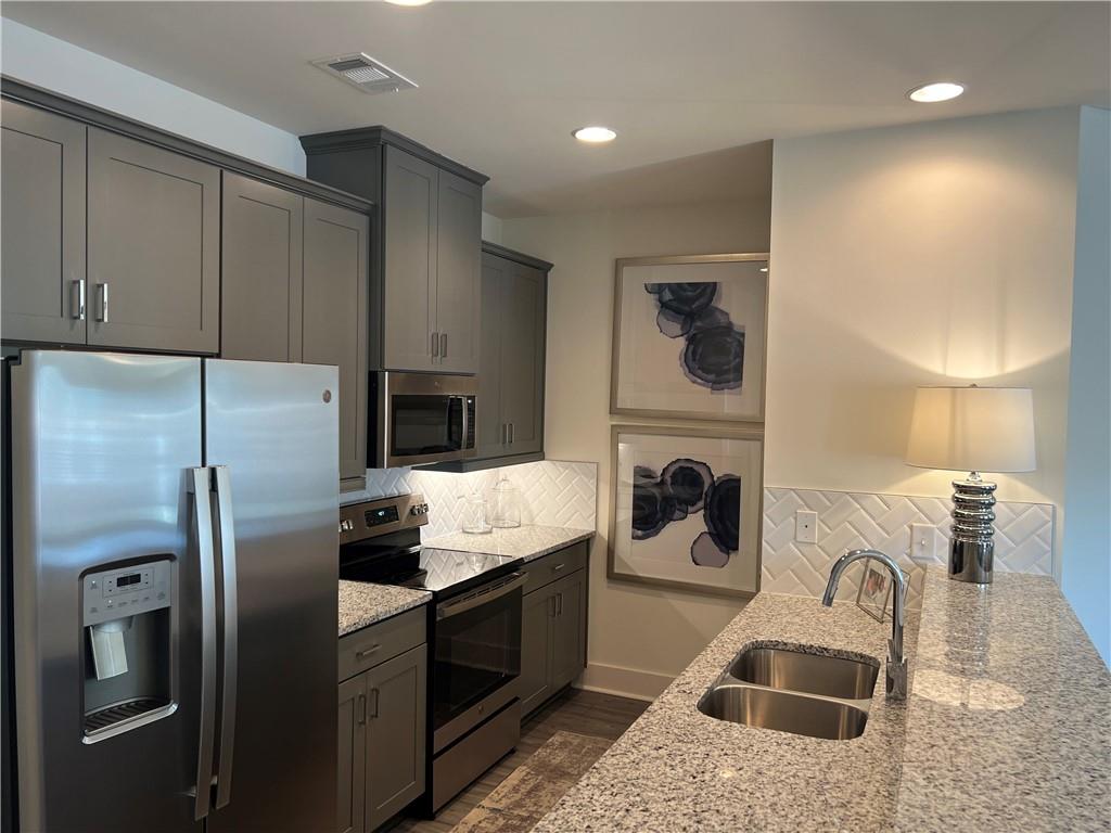 5876 Greystone Drive