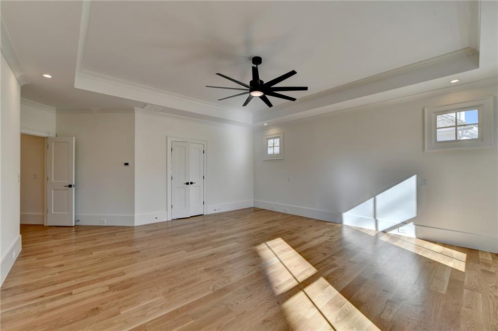 2587 Sunset Drive