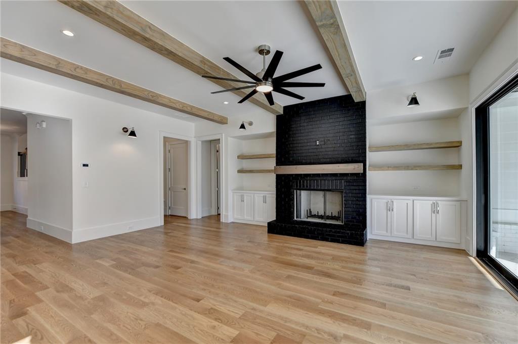 2595 Sunset Drive