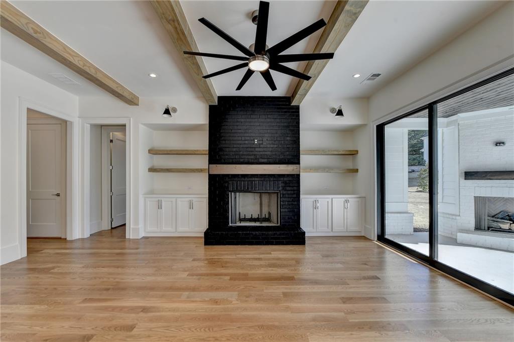 2595 Sunset Drive