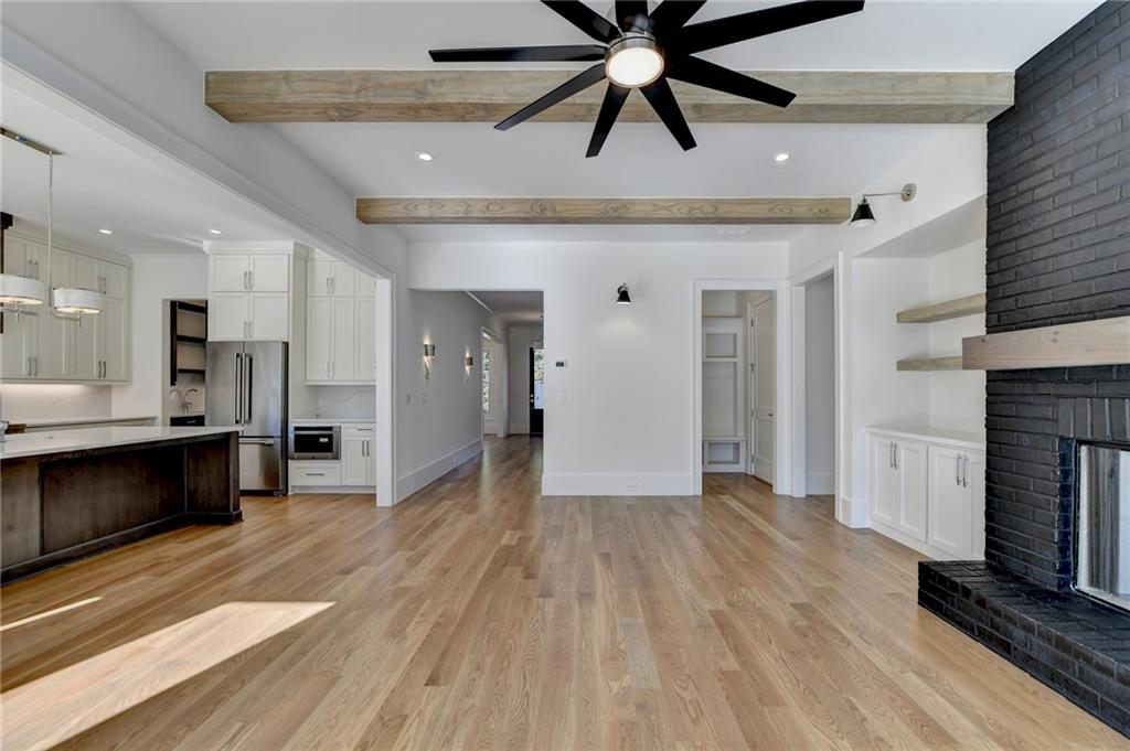 2595 Sunset Drive