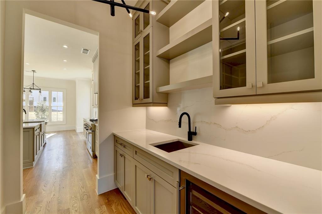 2605 Sunset Drive
