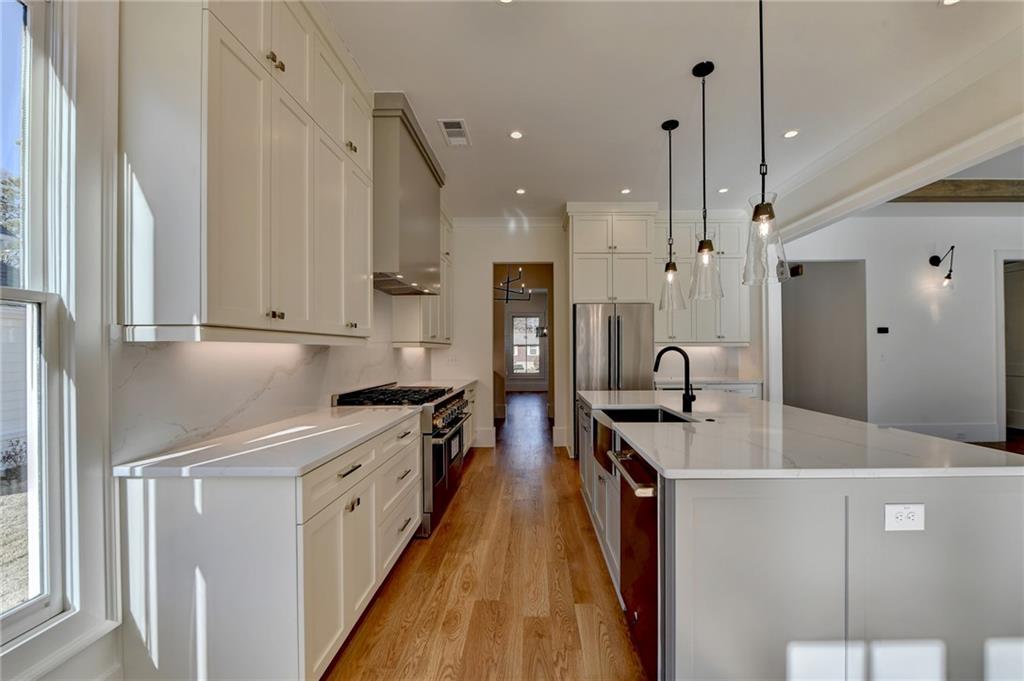 2605 Sunset Drive