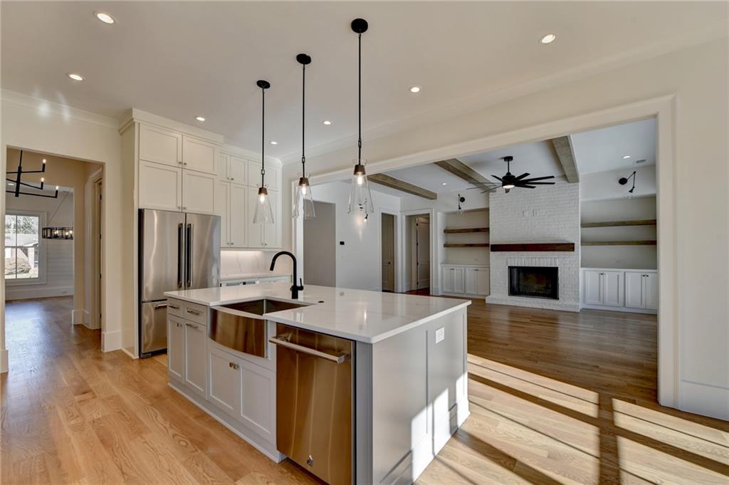 2605 Sunset Drive