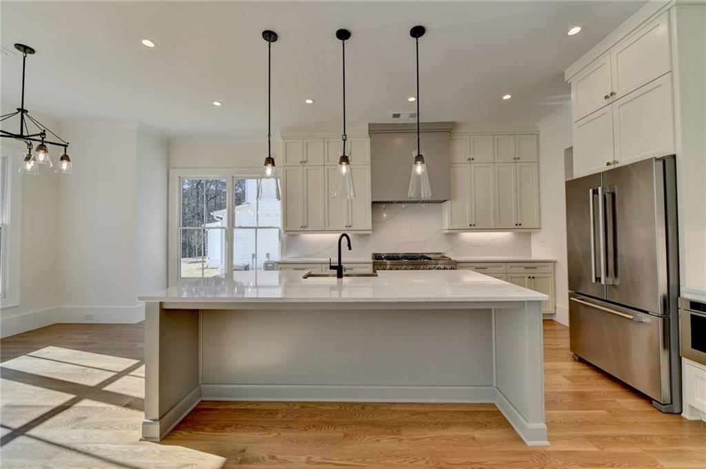 2605 Sunset Drive