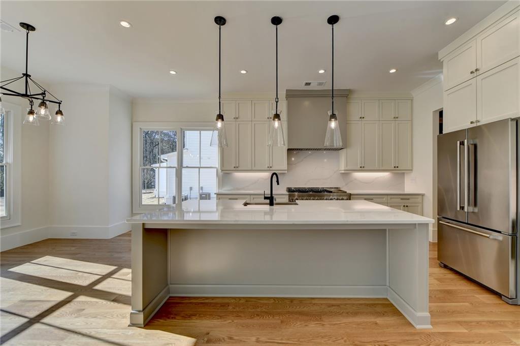 2605 Sunset Drive
