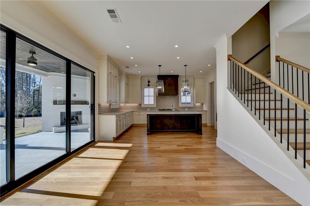 2621 Sunset Drive