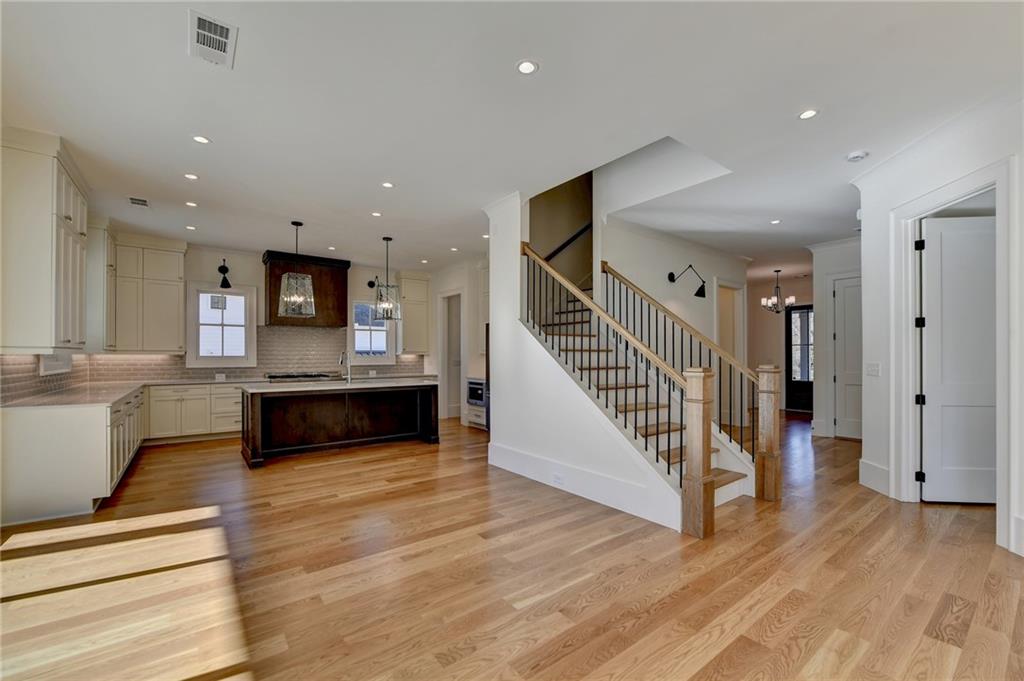 2621 Sunset Drive