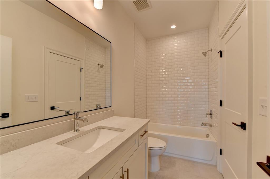 2621 Sunset Drive