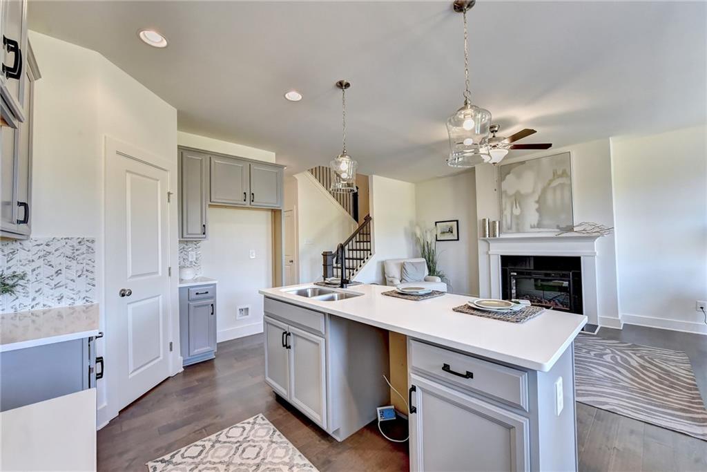 1801 Dawn Road
