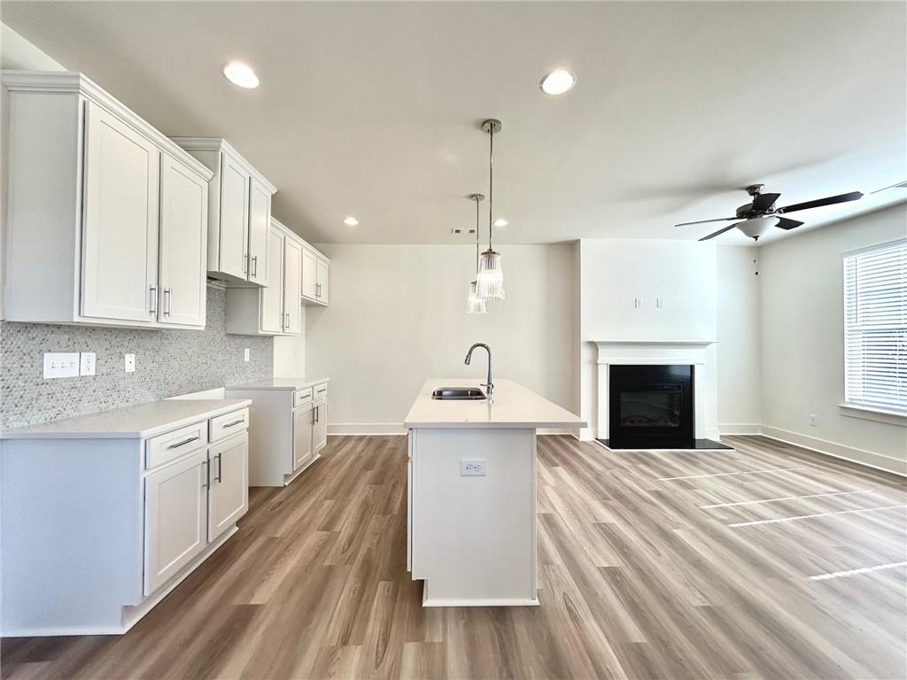 1792 Emory Lane