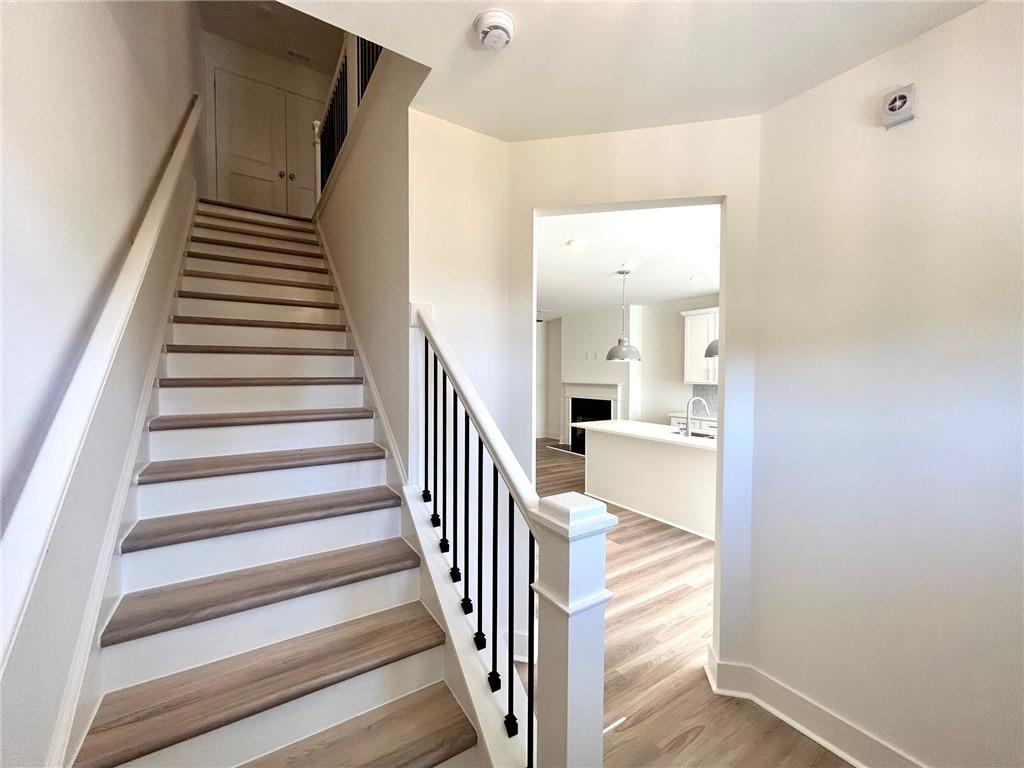 1796 Emory Lane