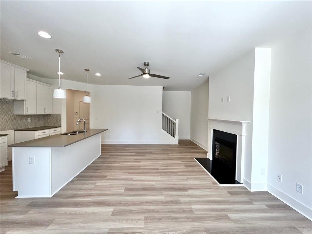 1798 Emory Lane