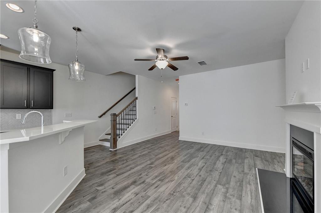 5809 Calle Vista Drive