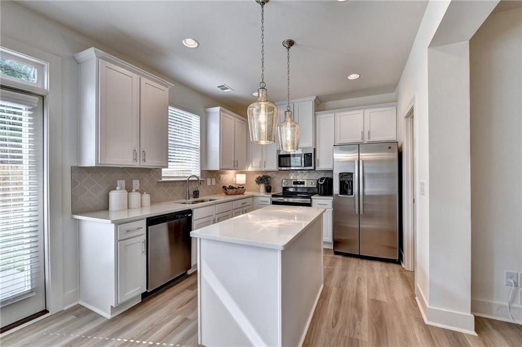 1610 Nancy Jo Lane
