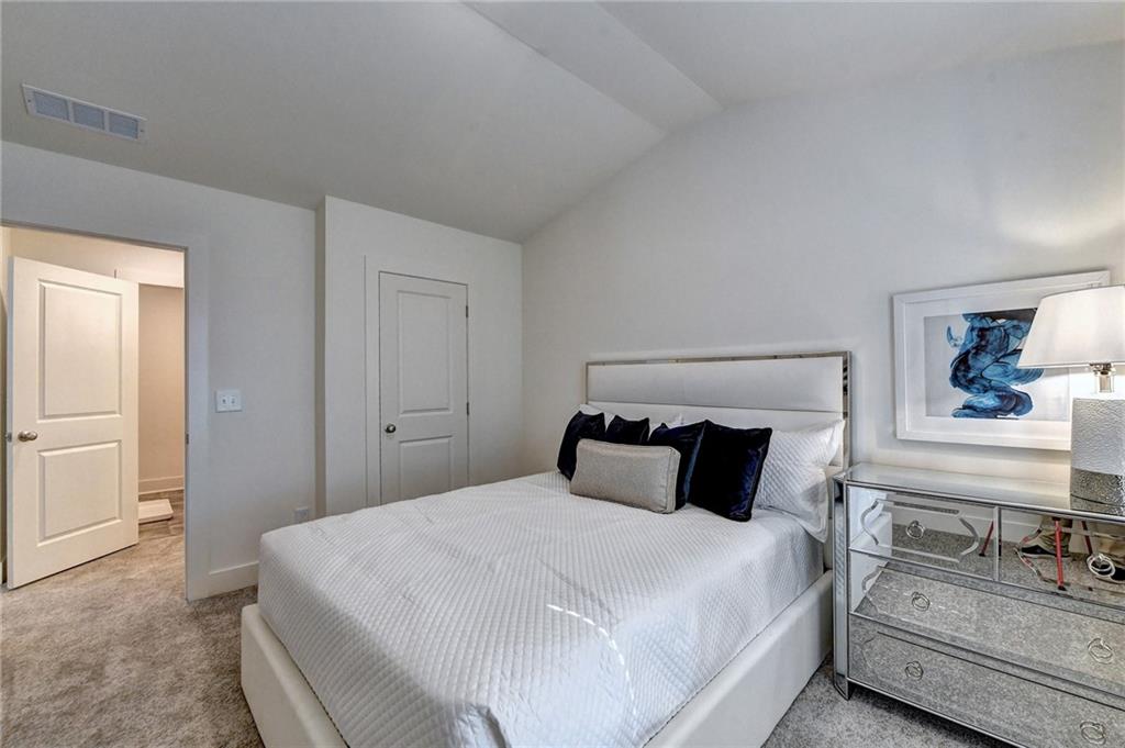 1610 Nancy Jo Lane