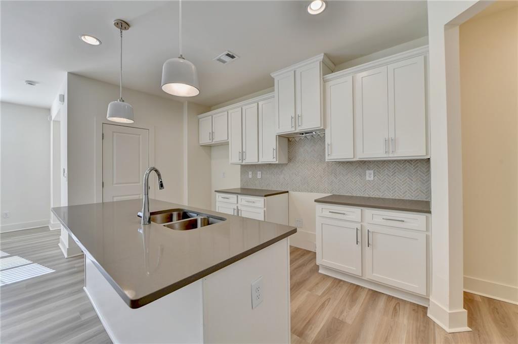 1589 Salem Drive