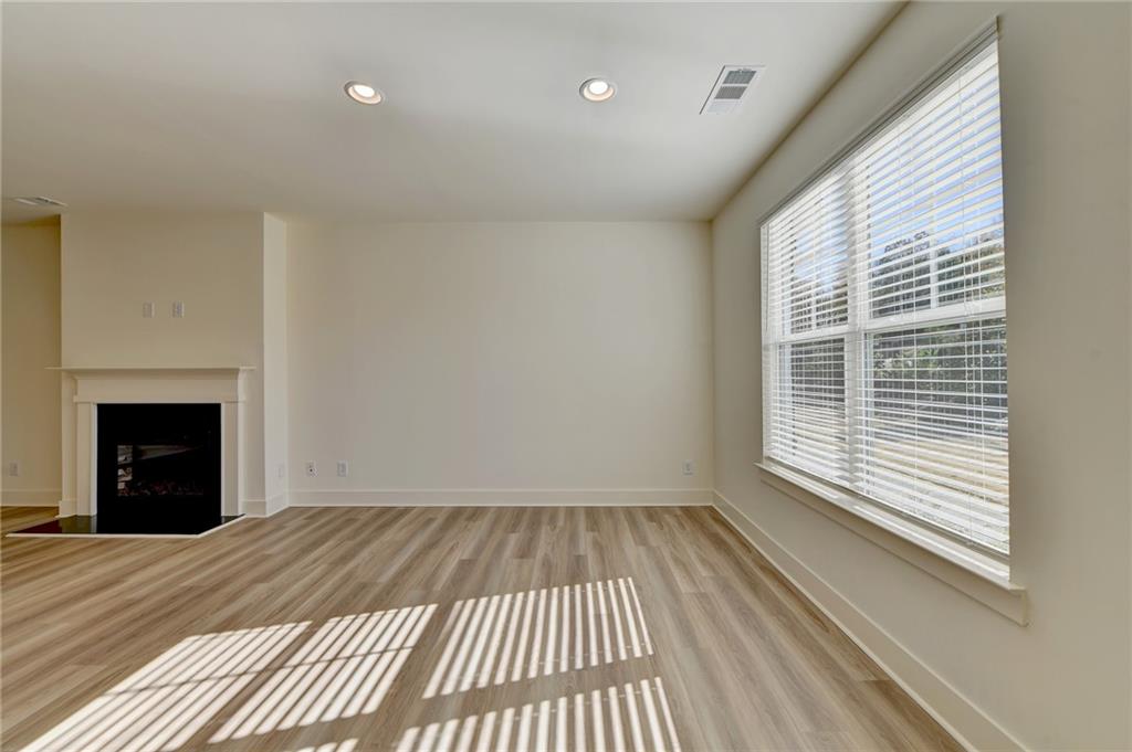 1589 Salem Drive