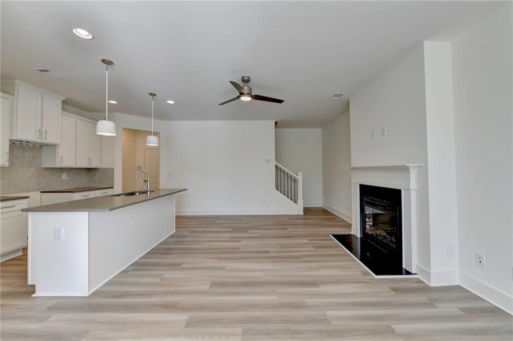 1589 Salem Drive