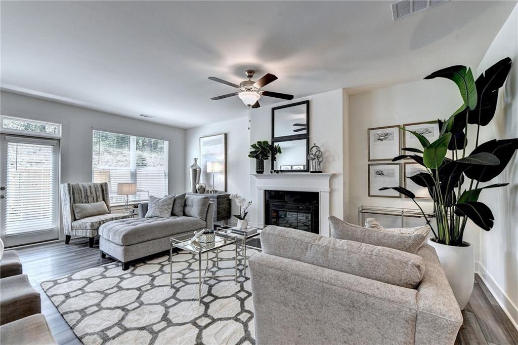 2527 Riverside Road