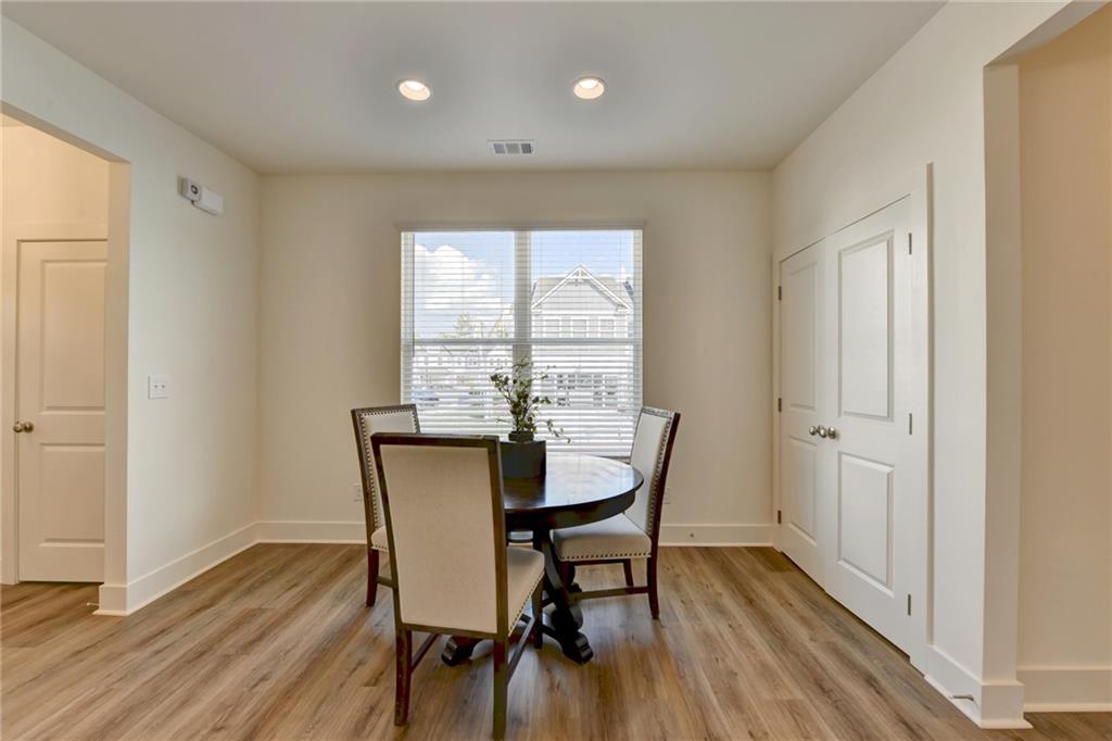 1597 Salem Dr 