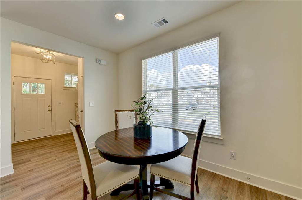 1597 Salem Dr 