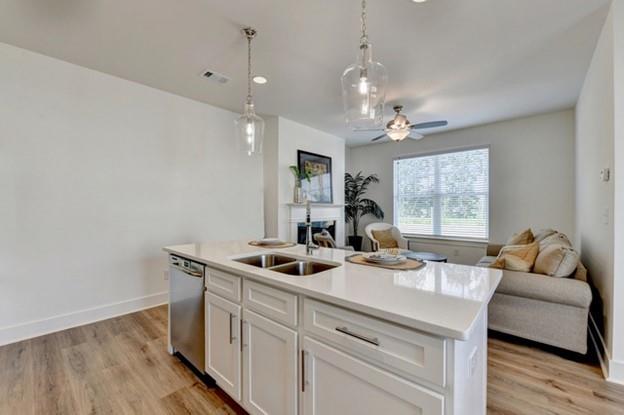 1597 Salem Dr 