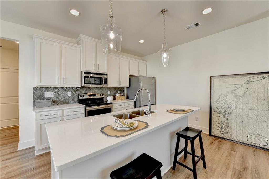1597 Salem Dr 