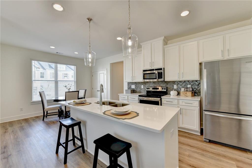 1597 Salem Dr 