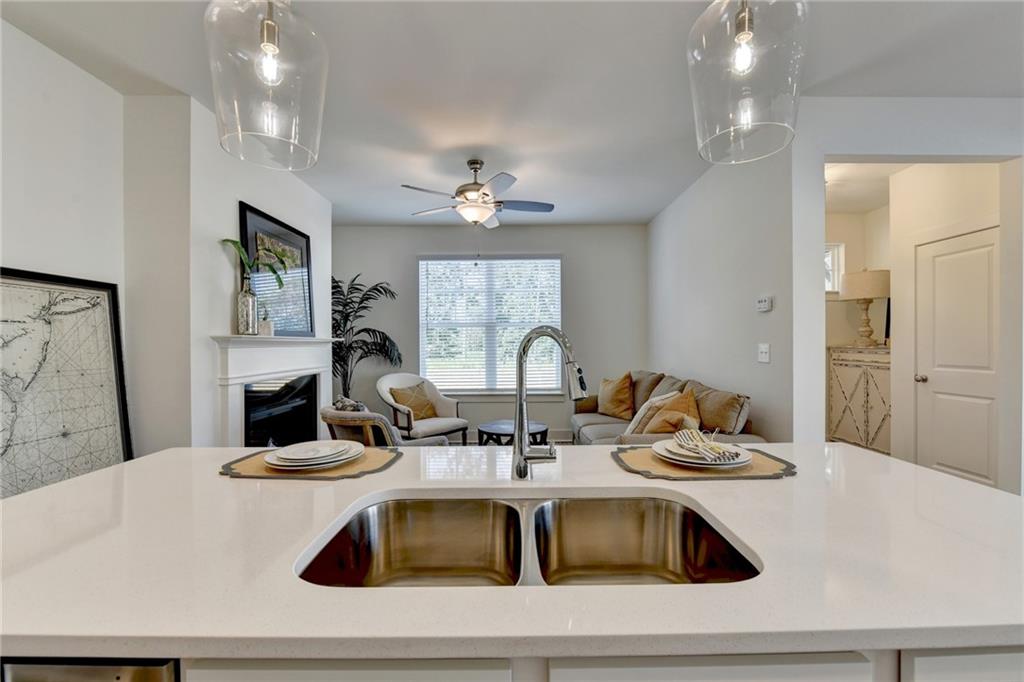 1597 Salem Dr 