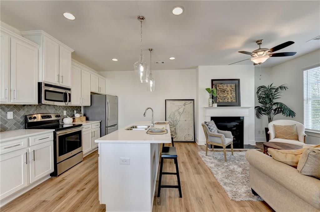1597 Salem Dr 