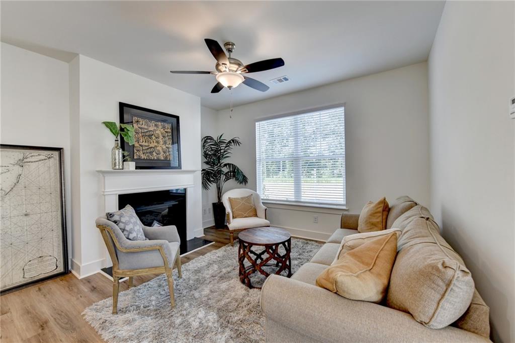 1597 Salem Dr 