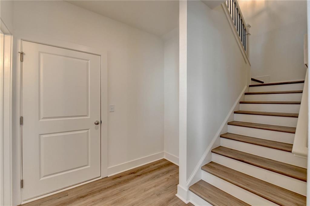 1597 Salem Dr 