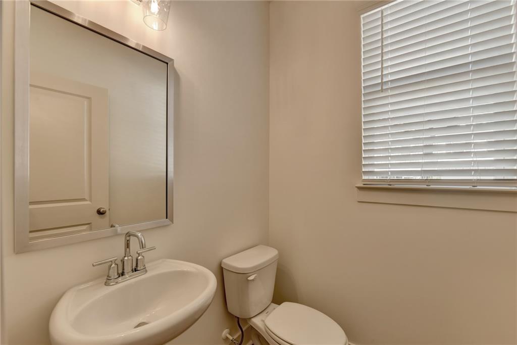 1597 Salem Dr 