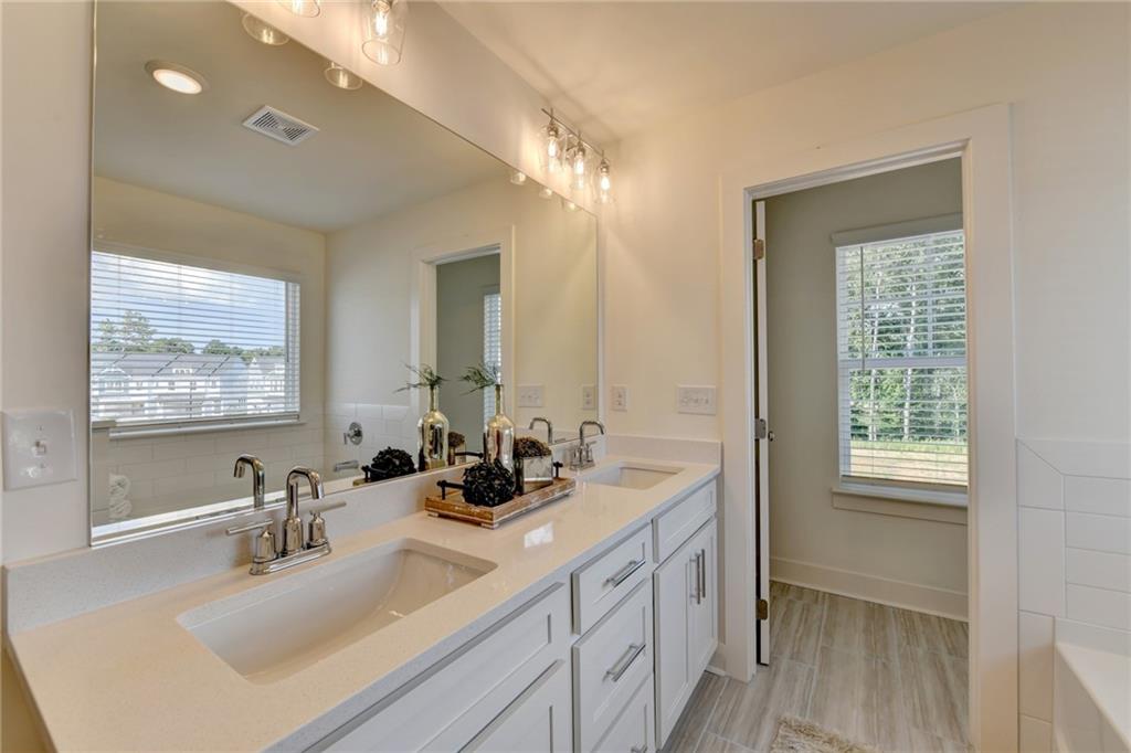 1597 Salem Dr 