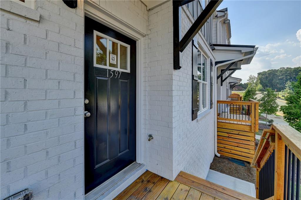 1597 Salem Dr 