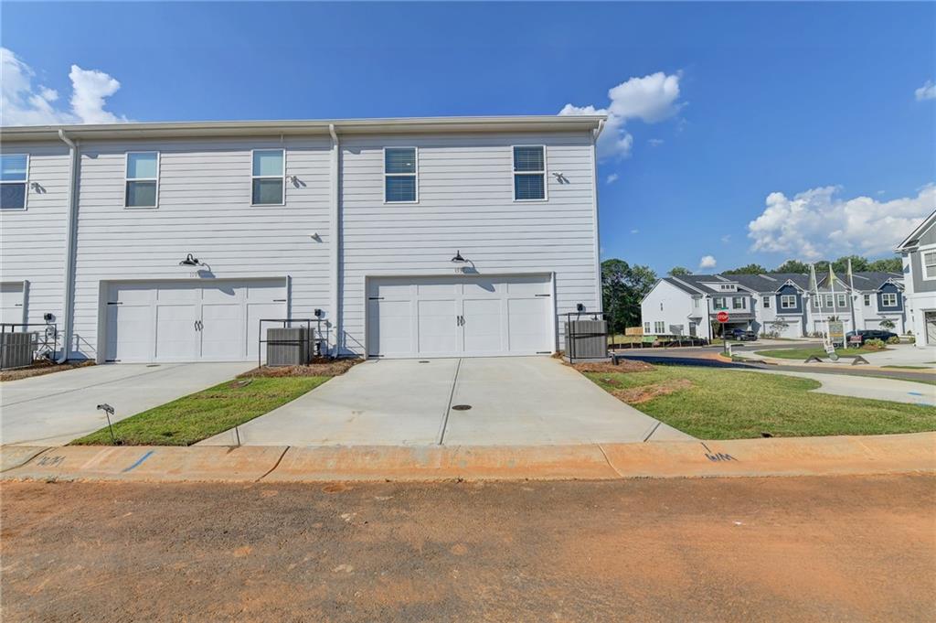 1597 Salem Dr 