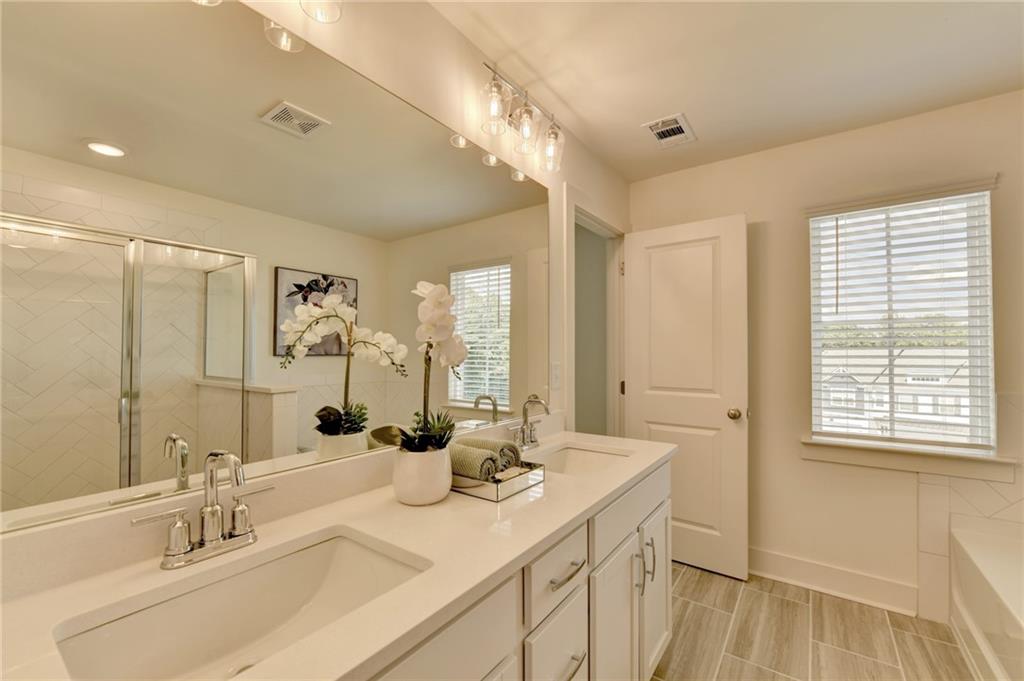 1589 Salem Dr 