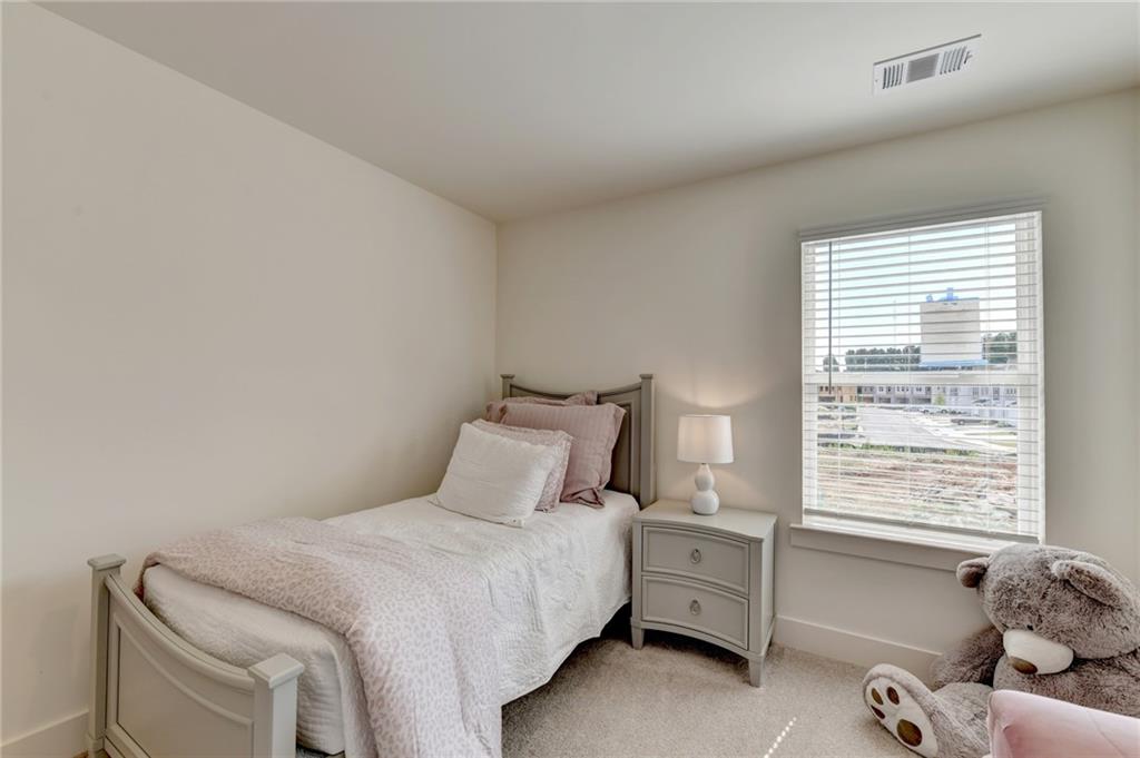 1589 Salem Dr 
