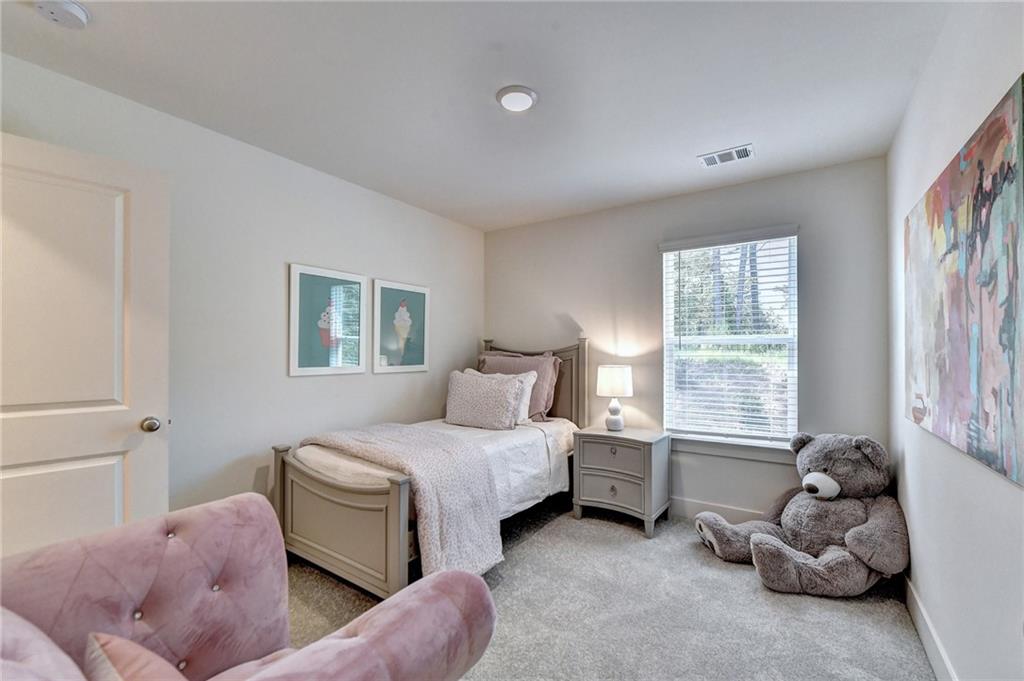 1615 Aiden Way 