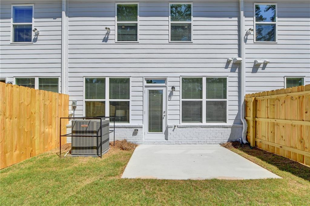 1615 Aiden Way 