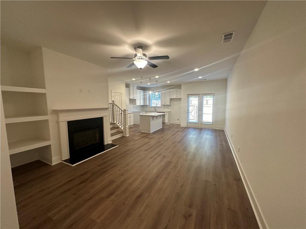 5738 Calle Vista Drive