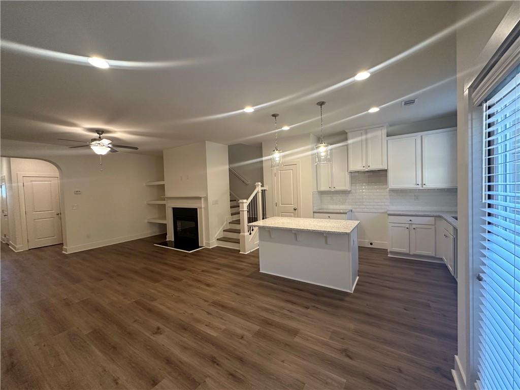 5738 Calle Vista Drive